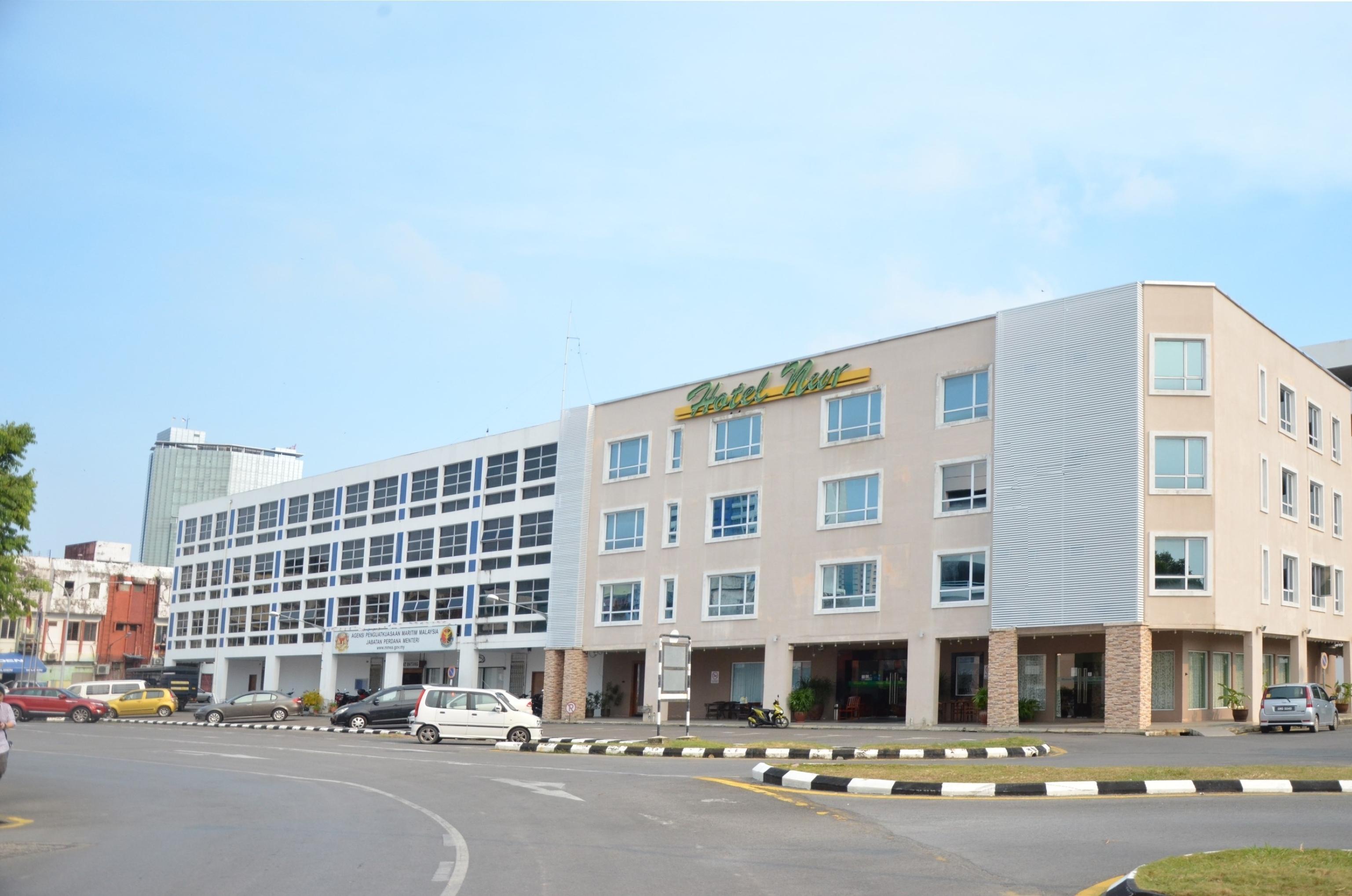 Super Oyo 985 Hotel Nur Miri Eksteriør bilde